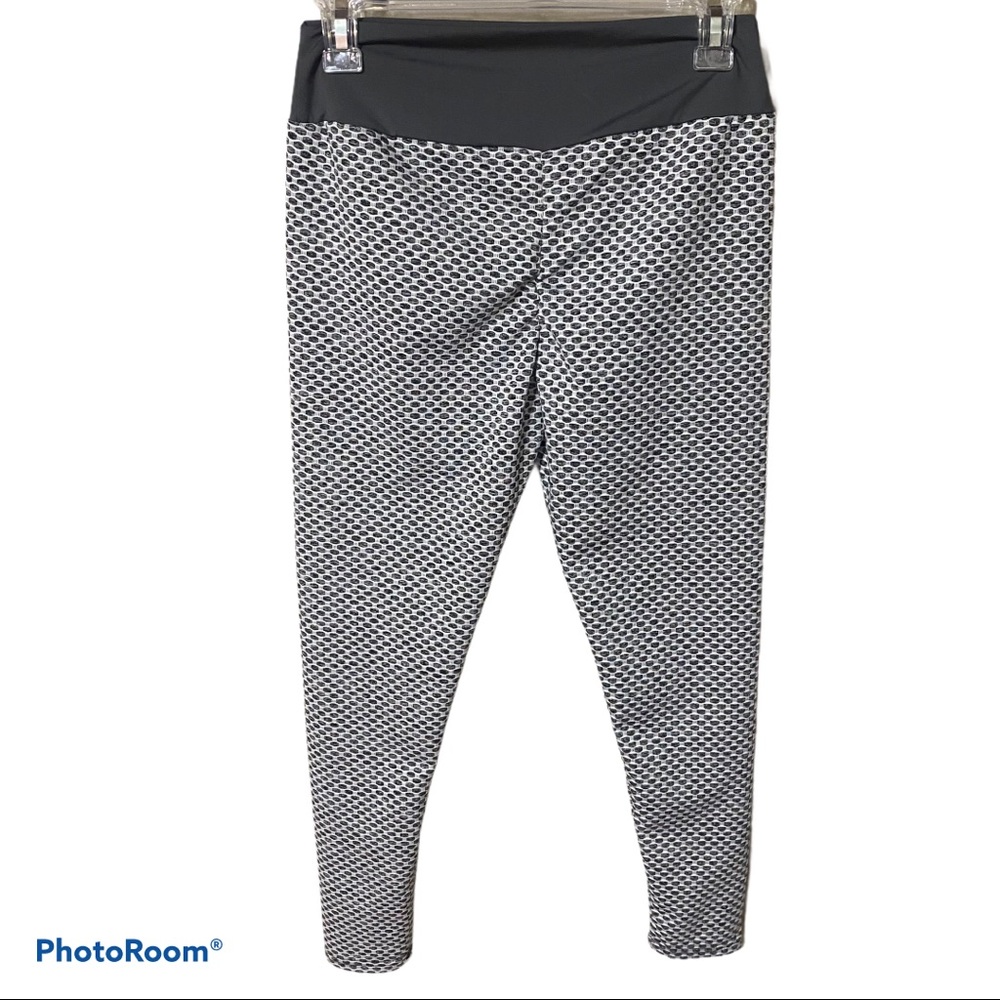 Tic Tok butt enhancing leggings-high rise